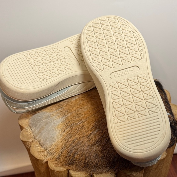 Puma Vikky V3 Suede Womens Sneakers NitroBlue 7.5 - Picture 5 of 7